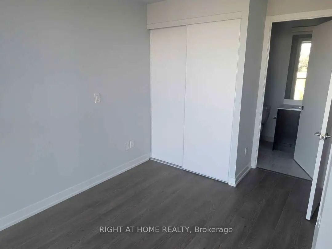 201 BROCK Street S • #211 • Whitby, ON photo 16