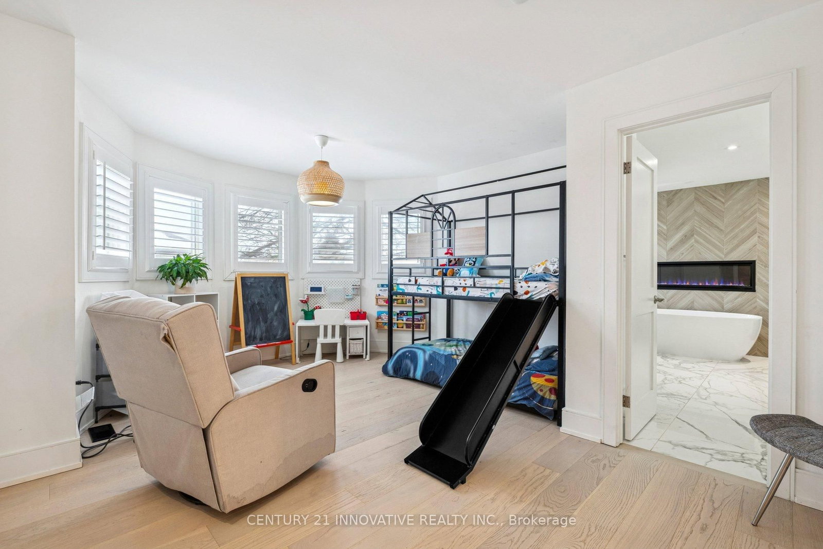 6 Devonridge Crescent • Toronto, ON photo 30