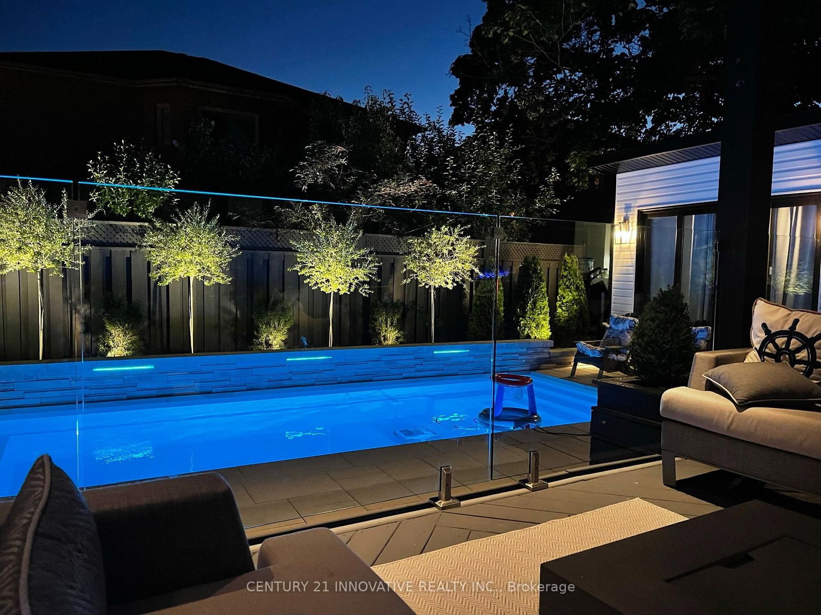 6 Devonridge Crescent • Toronto, ON photo 40