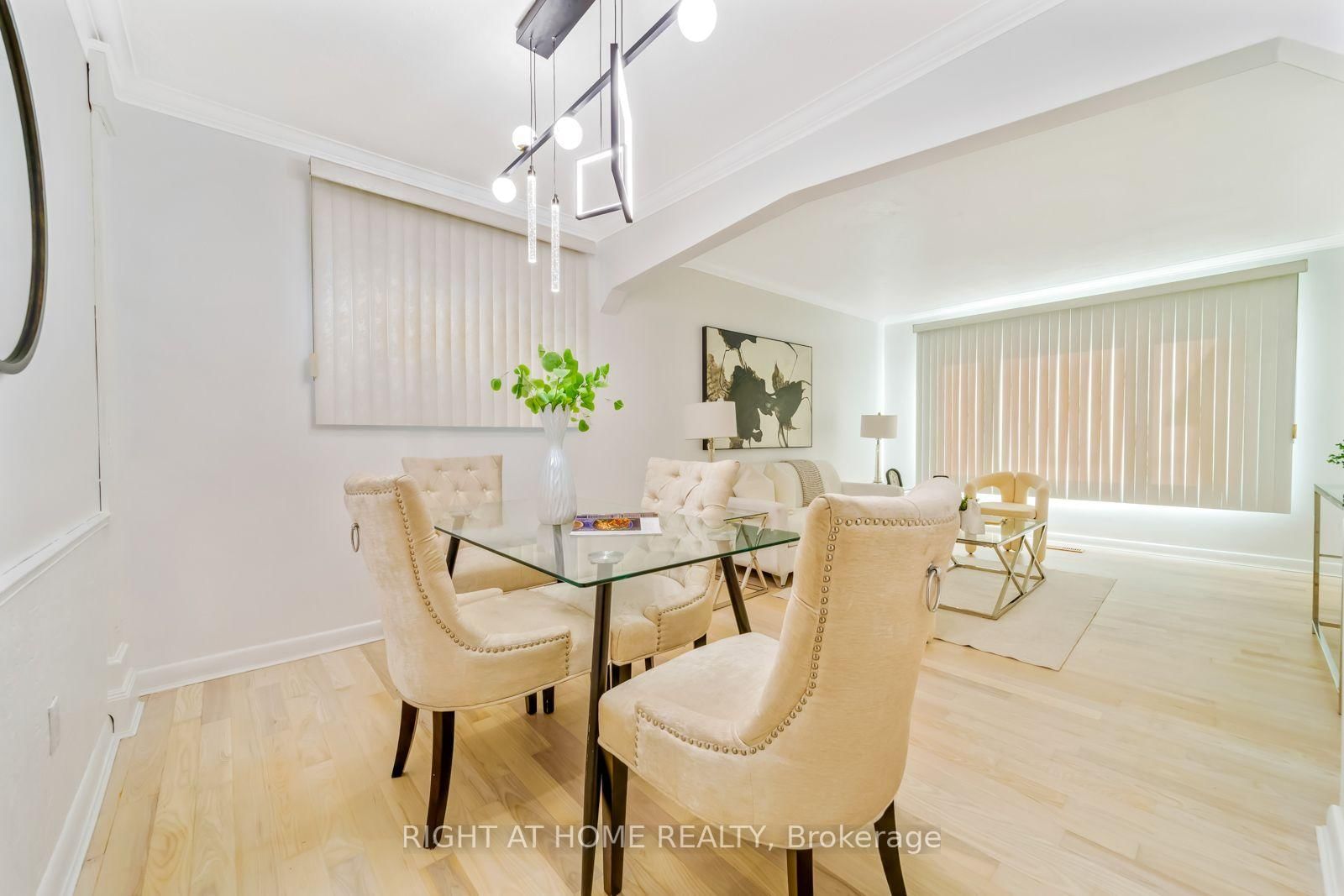 19 Martorino Drive • Toronto, ON photo 11