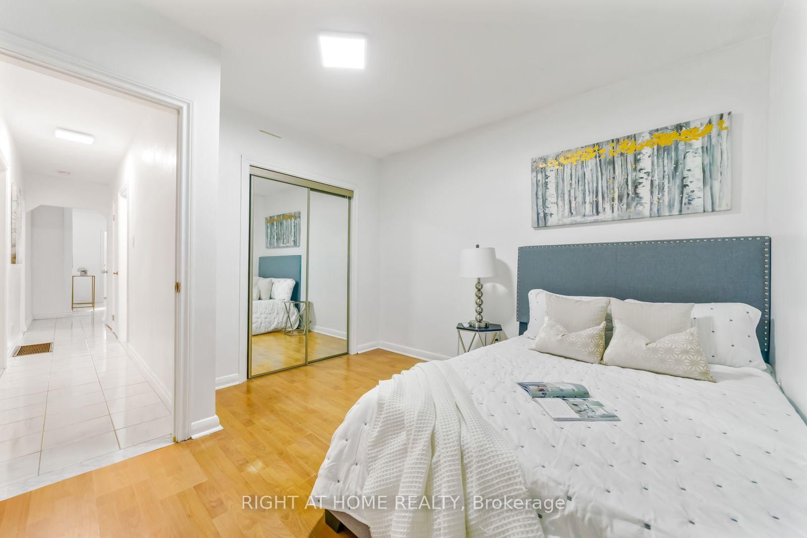 19 Martorino Drive • Toronto, ON photo 14