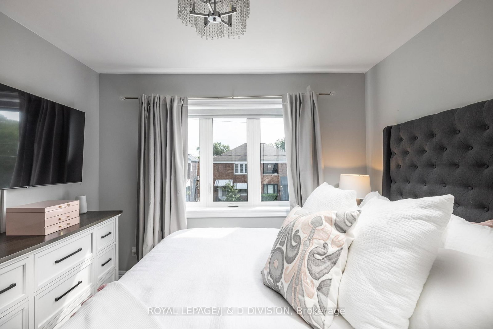 6 Lankin Boulevard • Toronto, ON photo 33