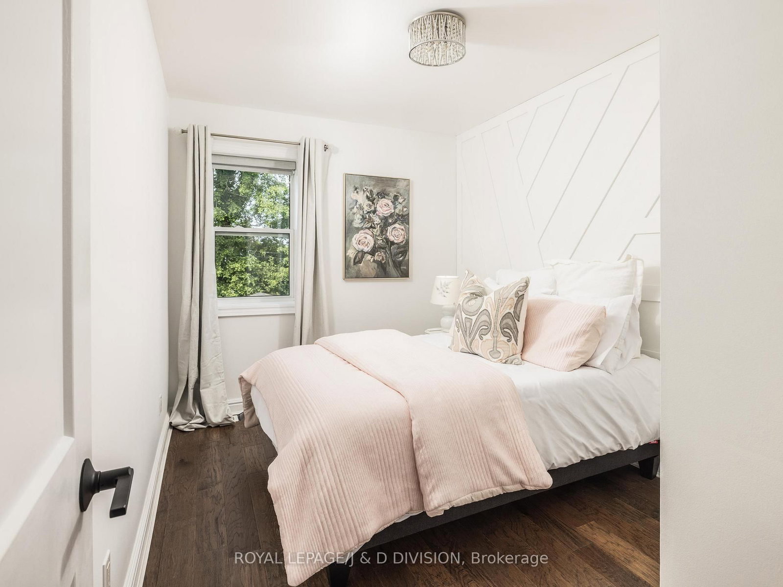 6 Lankin Boulevard • Toronto, ON photo 39