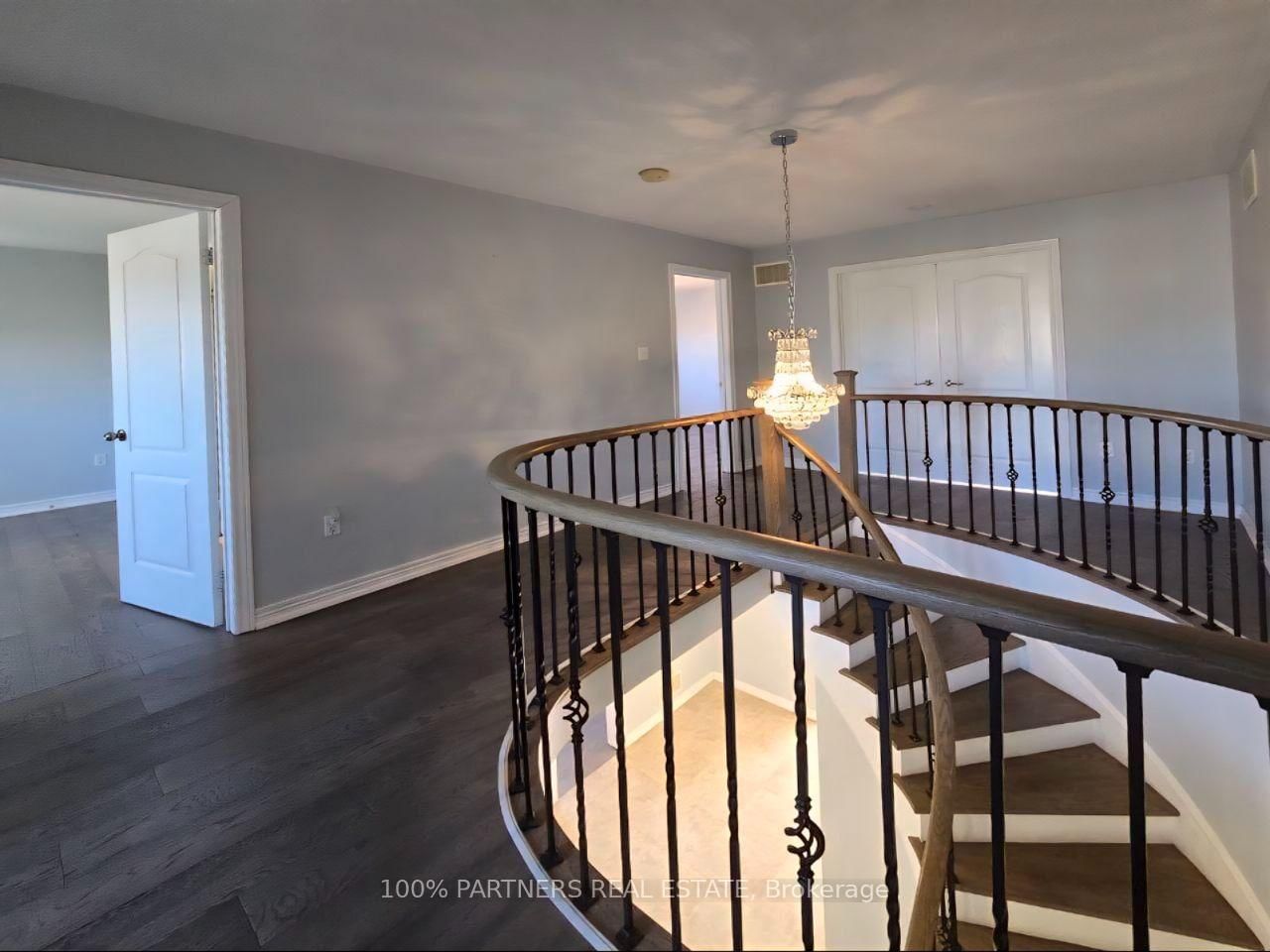 8 St. Philip Court • Whitby, ON photo 16
