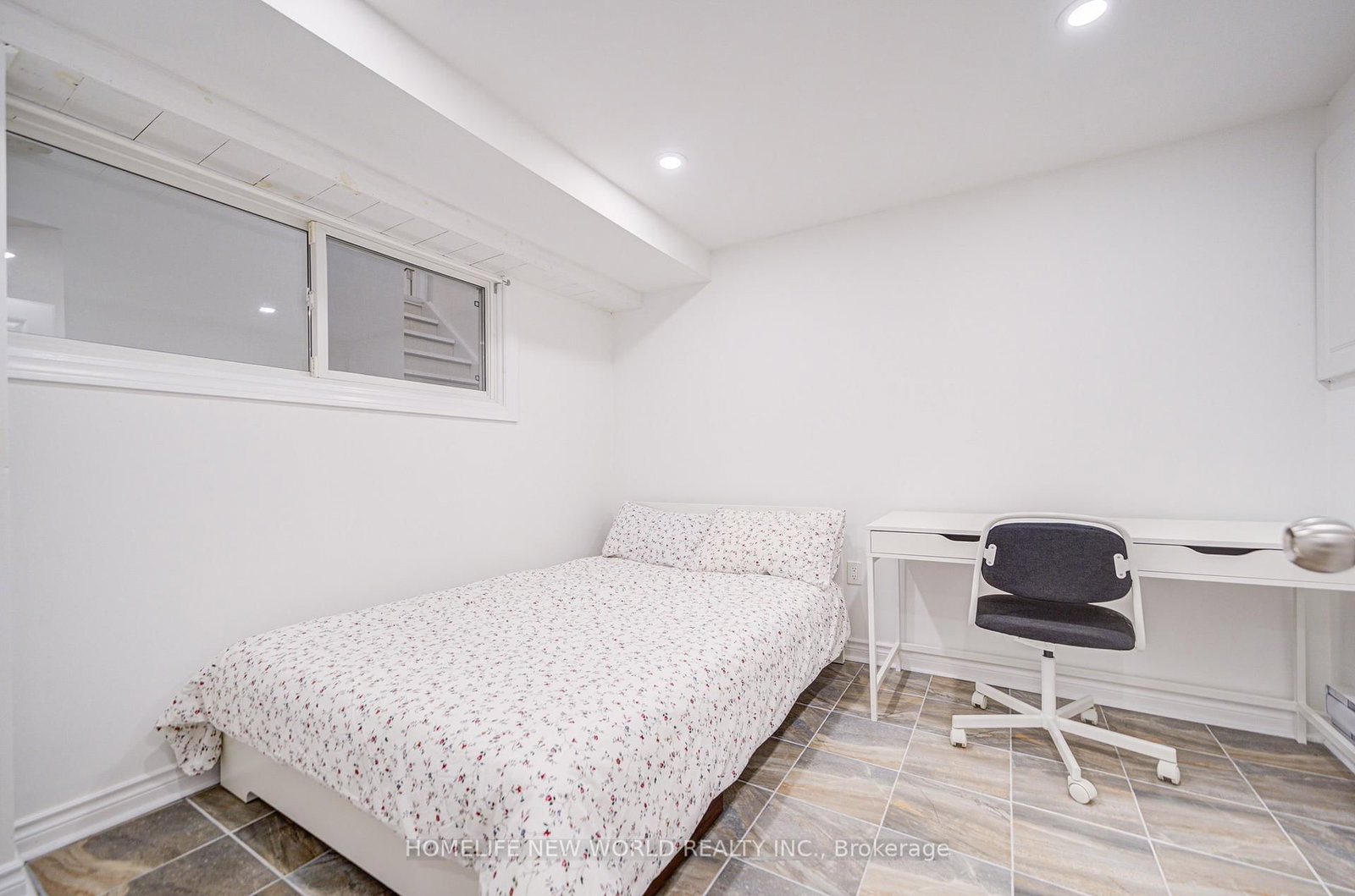 44 Chester Le Boulevard • #39 • Toronto, ON photo 34