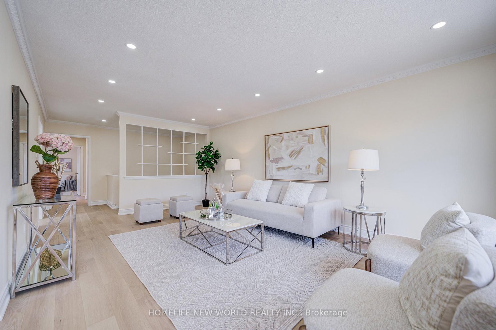 46 Tineta Crescent • Toronto, ON photo 11