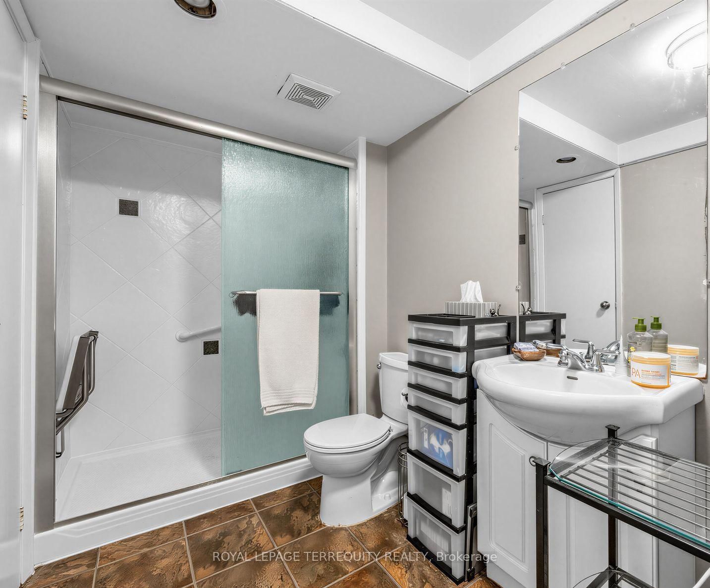 1330 Trowbridge Drive • #19 • Oshawa, ON photo 16