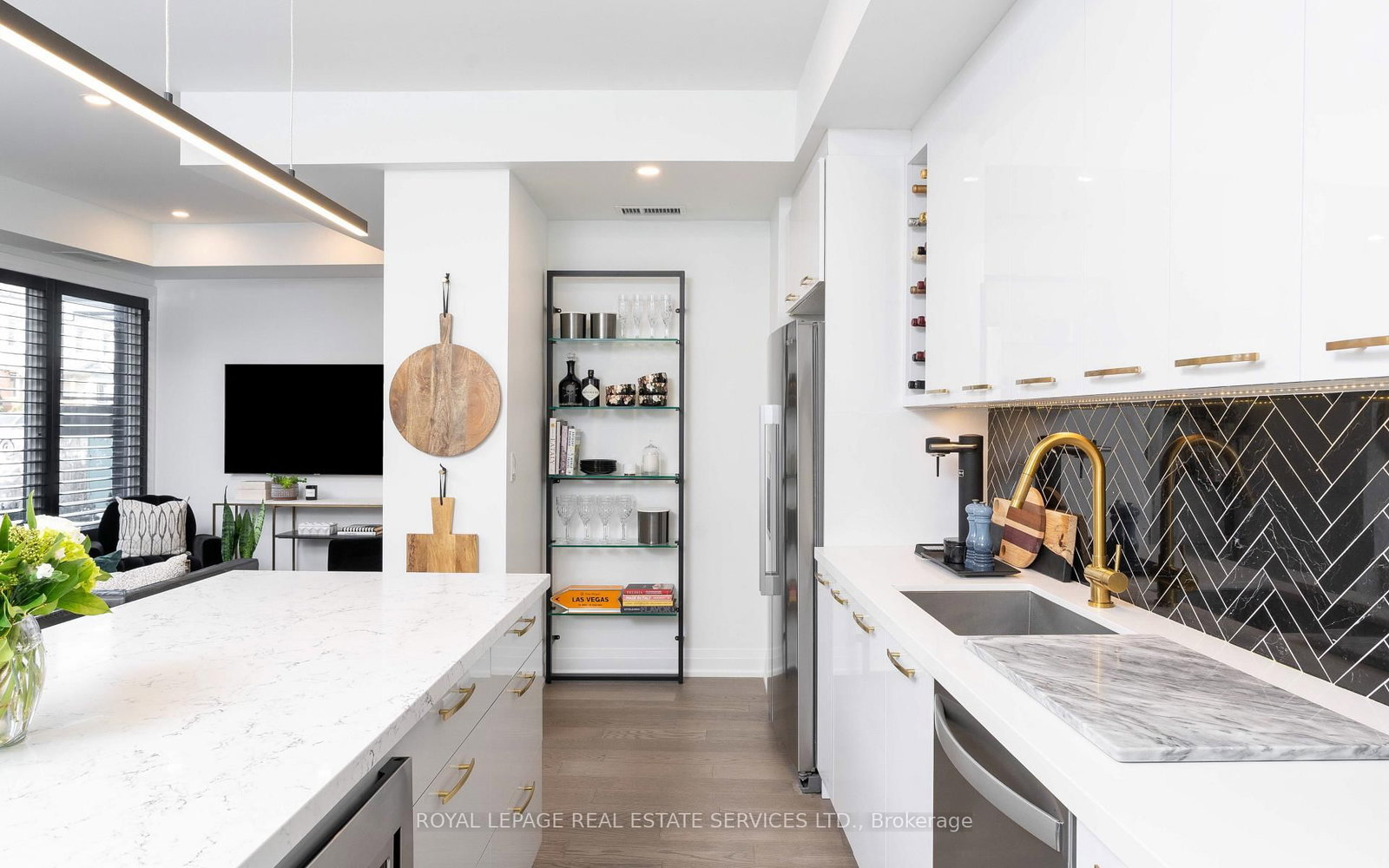 169 Jones Avenue • #2 • Toronto, ON photo 5