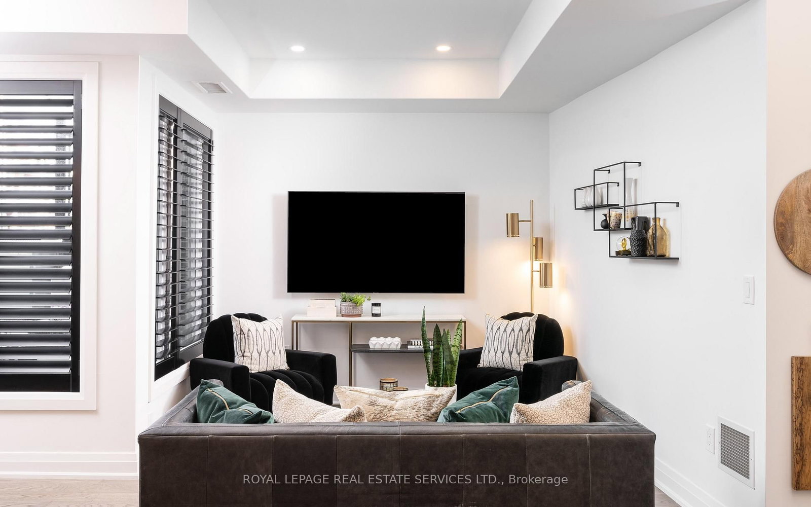 169 Jones Avenue • #2 • Toronto, ON photo 8