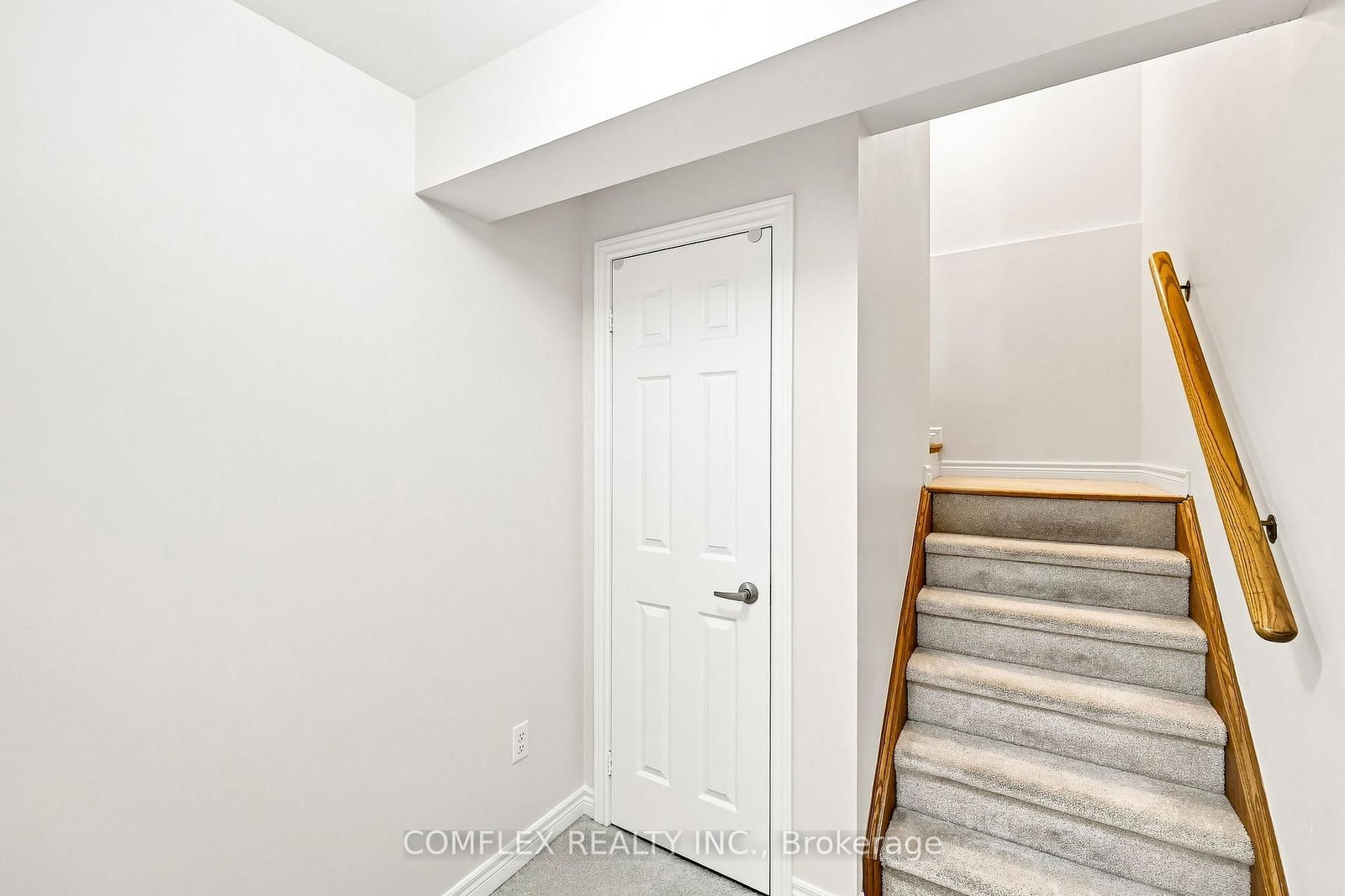 5 Rich Crescent • Whitby, ON photo 29