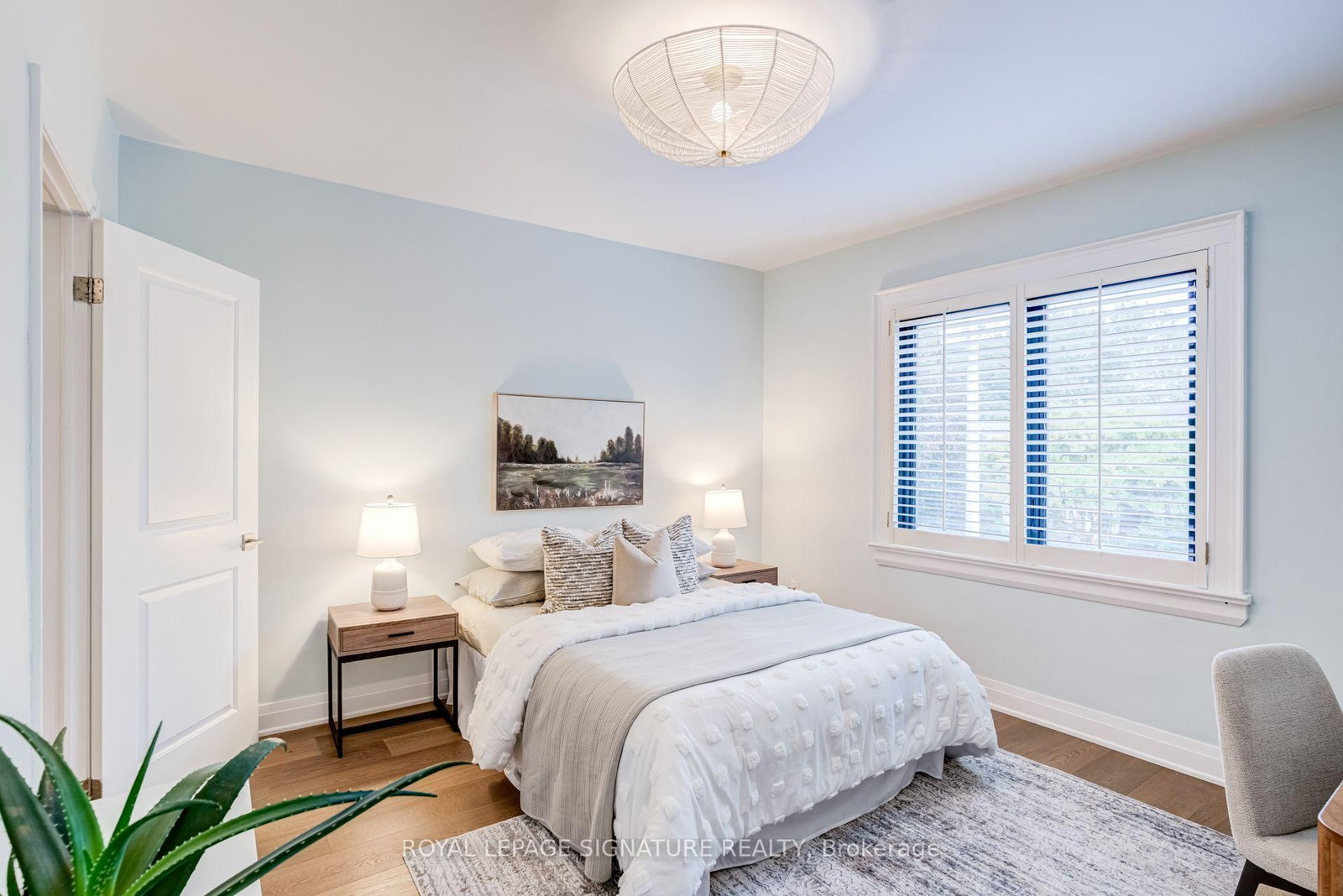 222 Queensdale Avenue • Toronto, ON photo 23