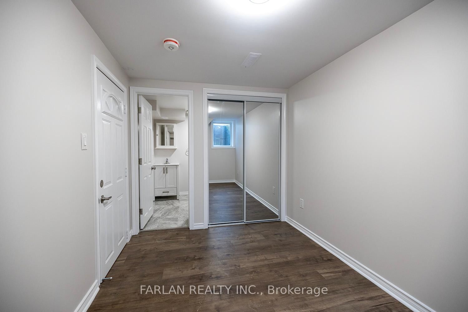 Bsmt#1-621 Gibbons St, Oshawa, view 10