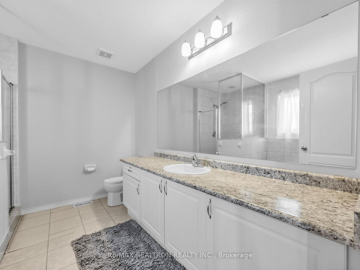 2571 Kentucky Derby Way • Oshawa, ON photo 24
