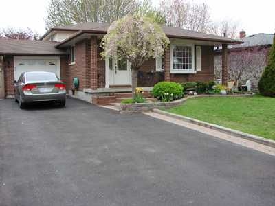 Detached House sold at 912 Exeter Street, Oshawa, Ontario, L1G7N5 - Centennial - MLS: E1369944