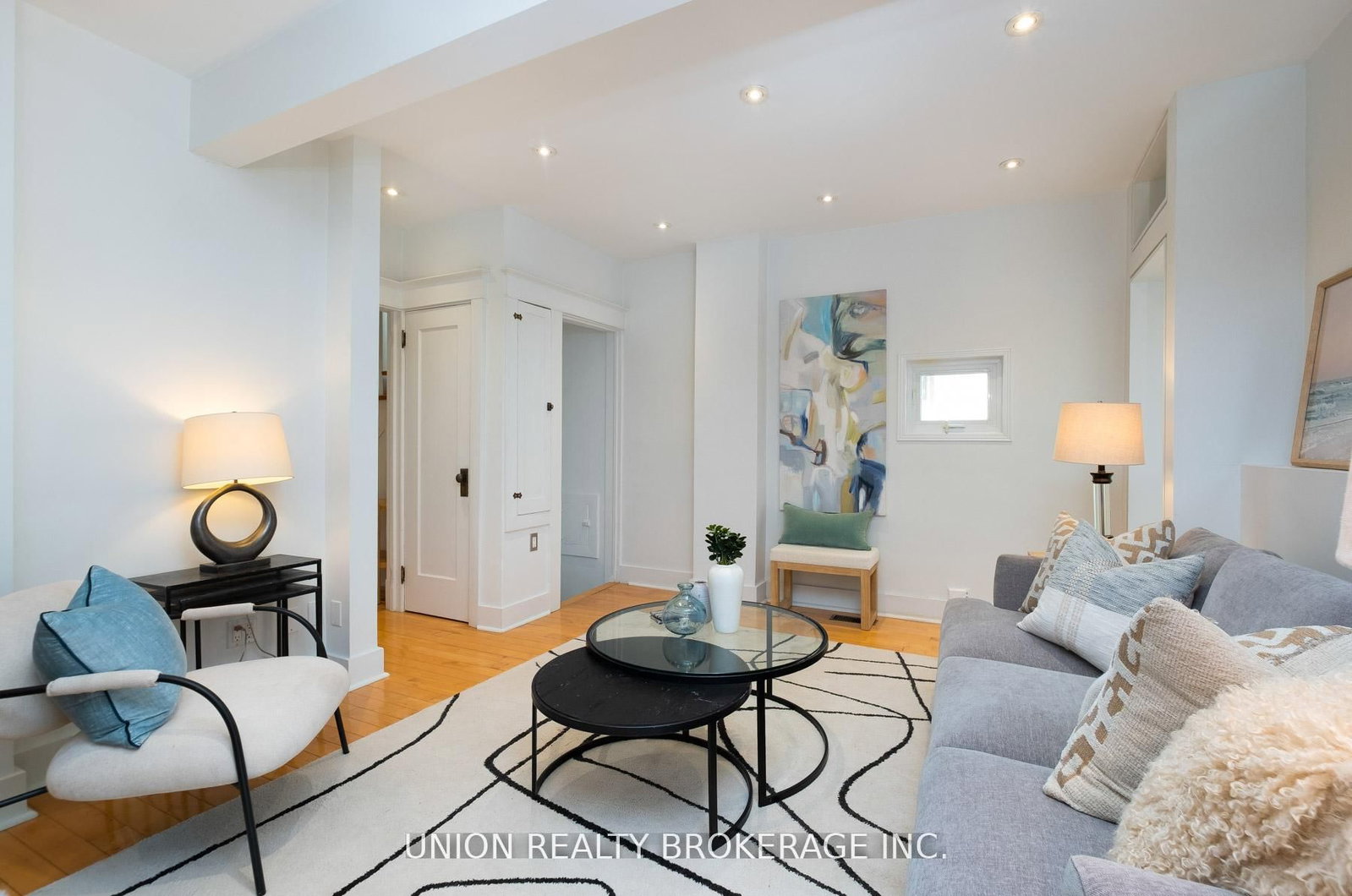 99 Hiawatha Road • Toronto, ON photo 13