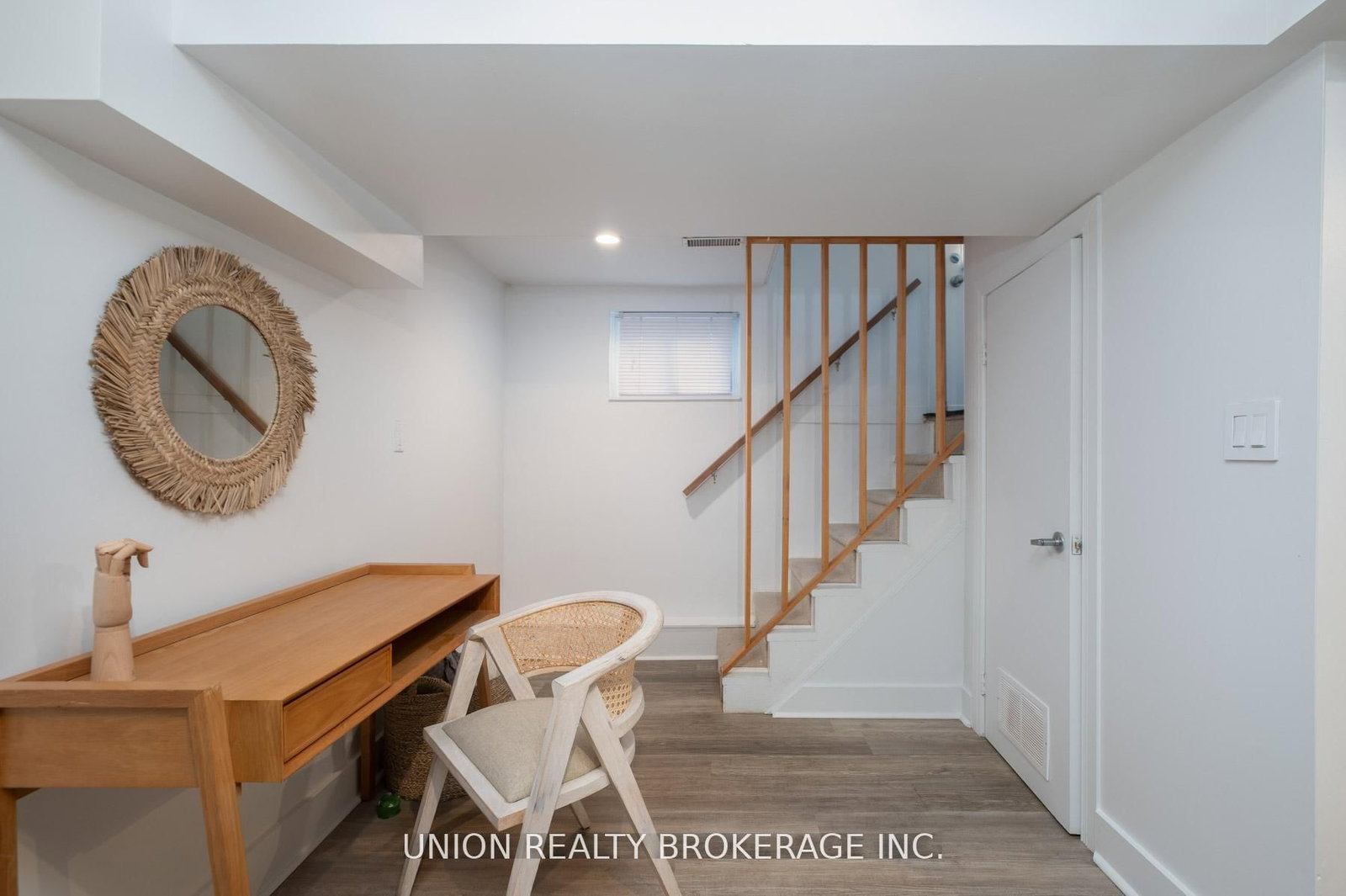 99 Hiawatha Road • Toronto, ON photo 30