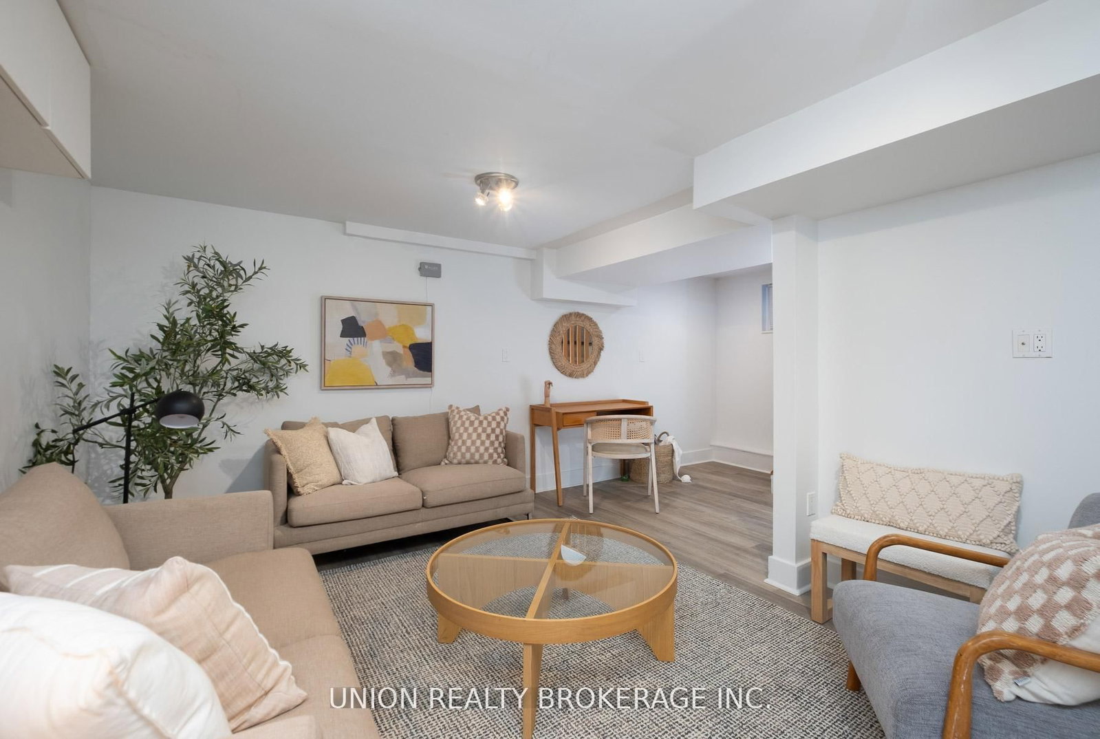 99 Hiawatha Road • Toronto, ON photo 31