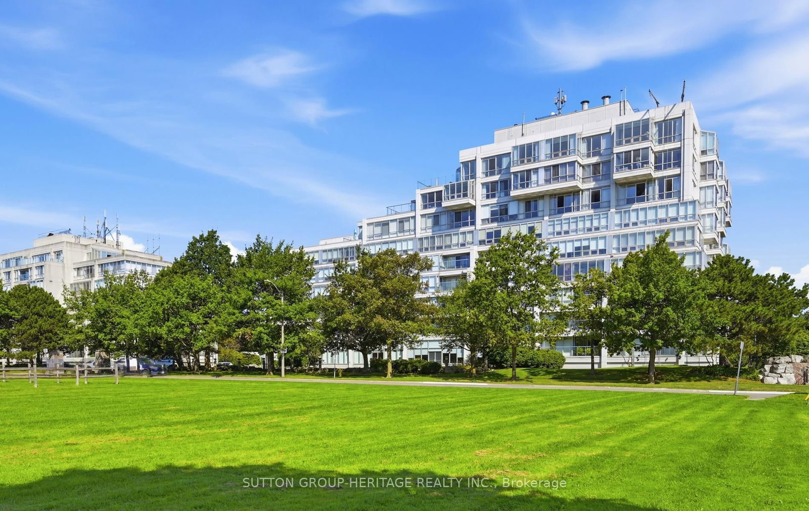 25 Cumberland Lane • #514 • Ajax, ON photo 34
