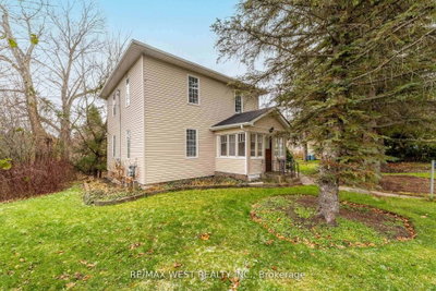 Detached House for sale at 4 Coryell Street, Scugog, Ontario, L0C 1G0 - Rural Scugog - MLS: E13699752