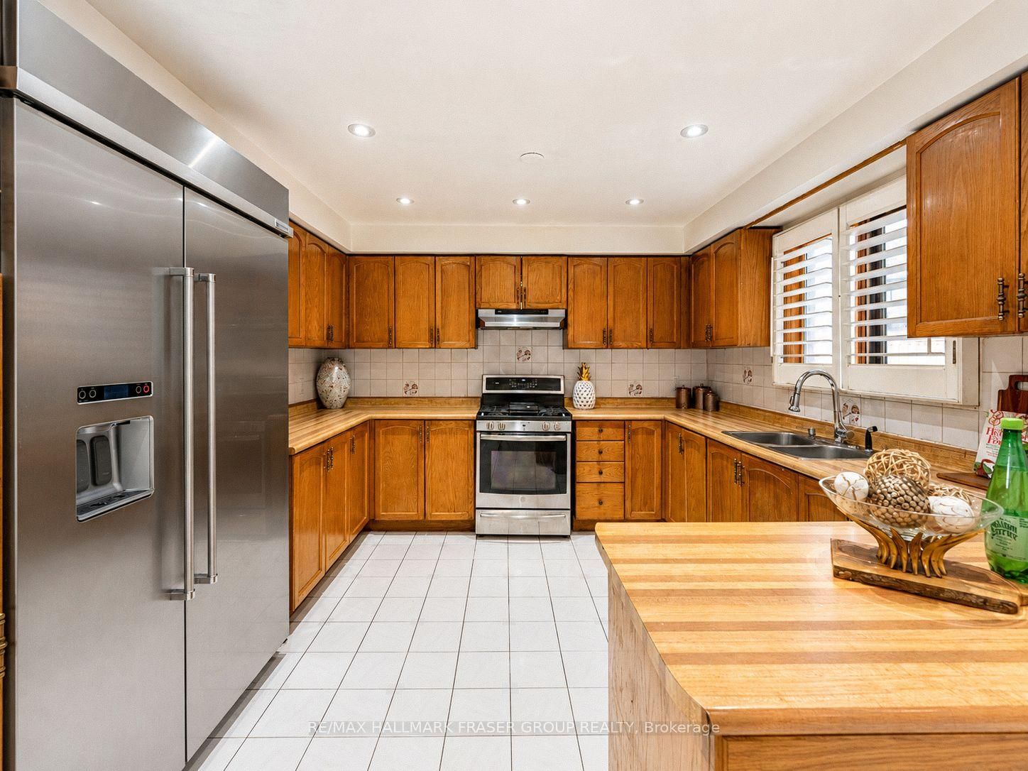 77 Glenthorne Drive • Toronto, ON photo 23