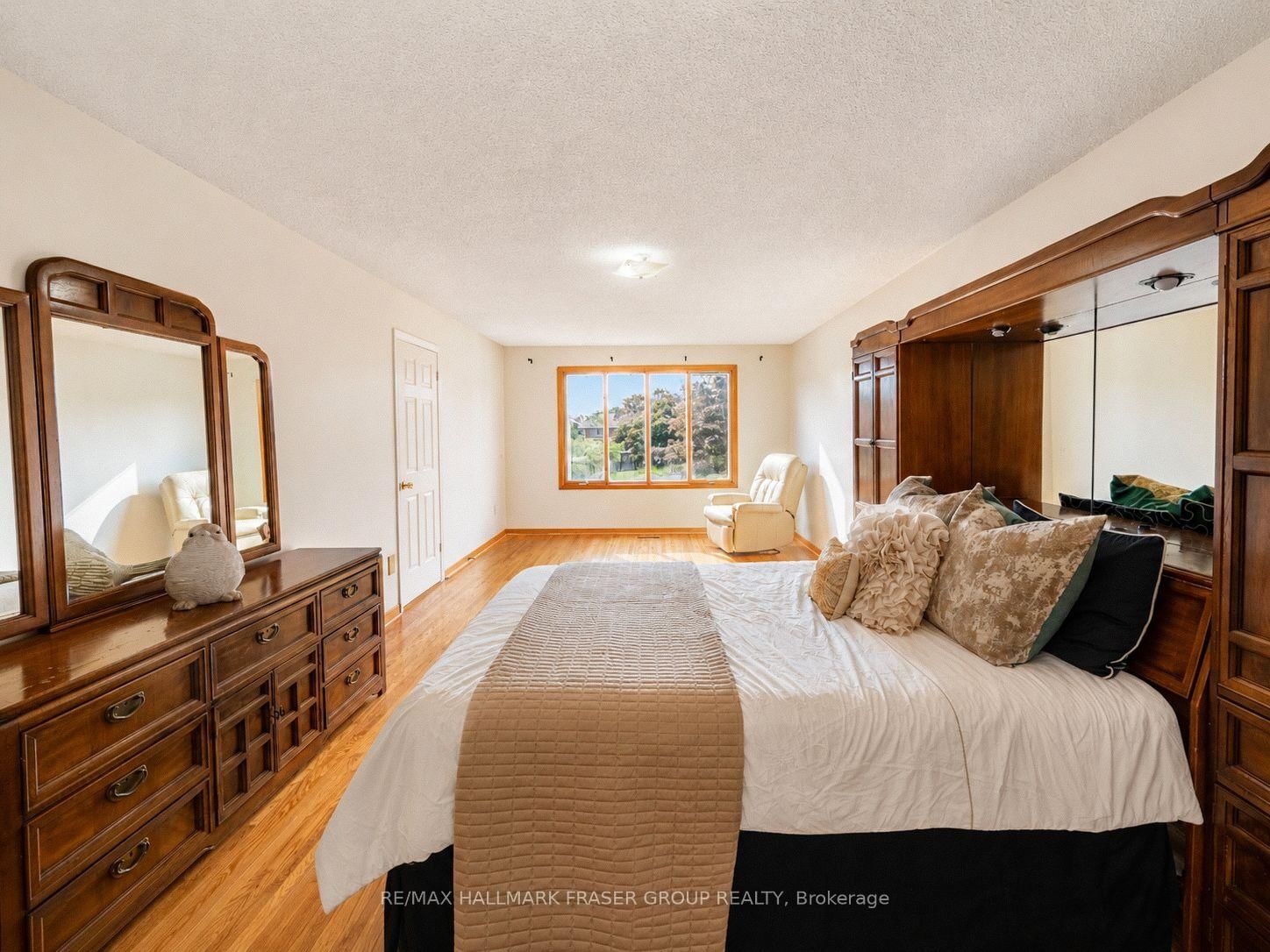 77 Glenthorne Drive • Toronto, ON photo 31