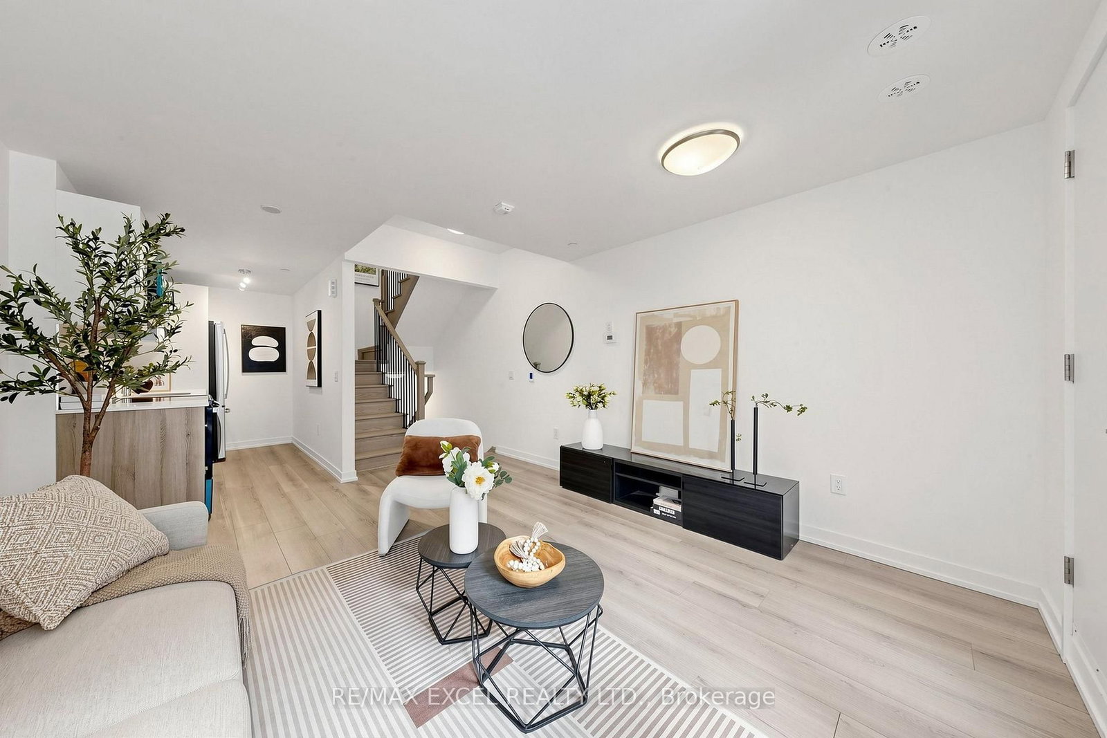30 Calamint Lane • #46 • Toronto, ON photo 12