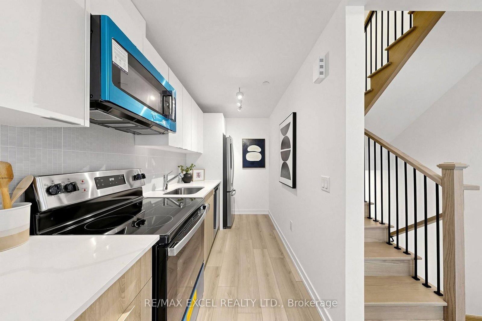30 Calamint Lane • #46 • Toronto, ON photo 16