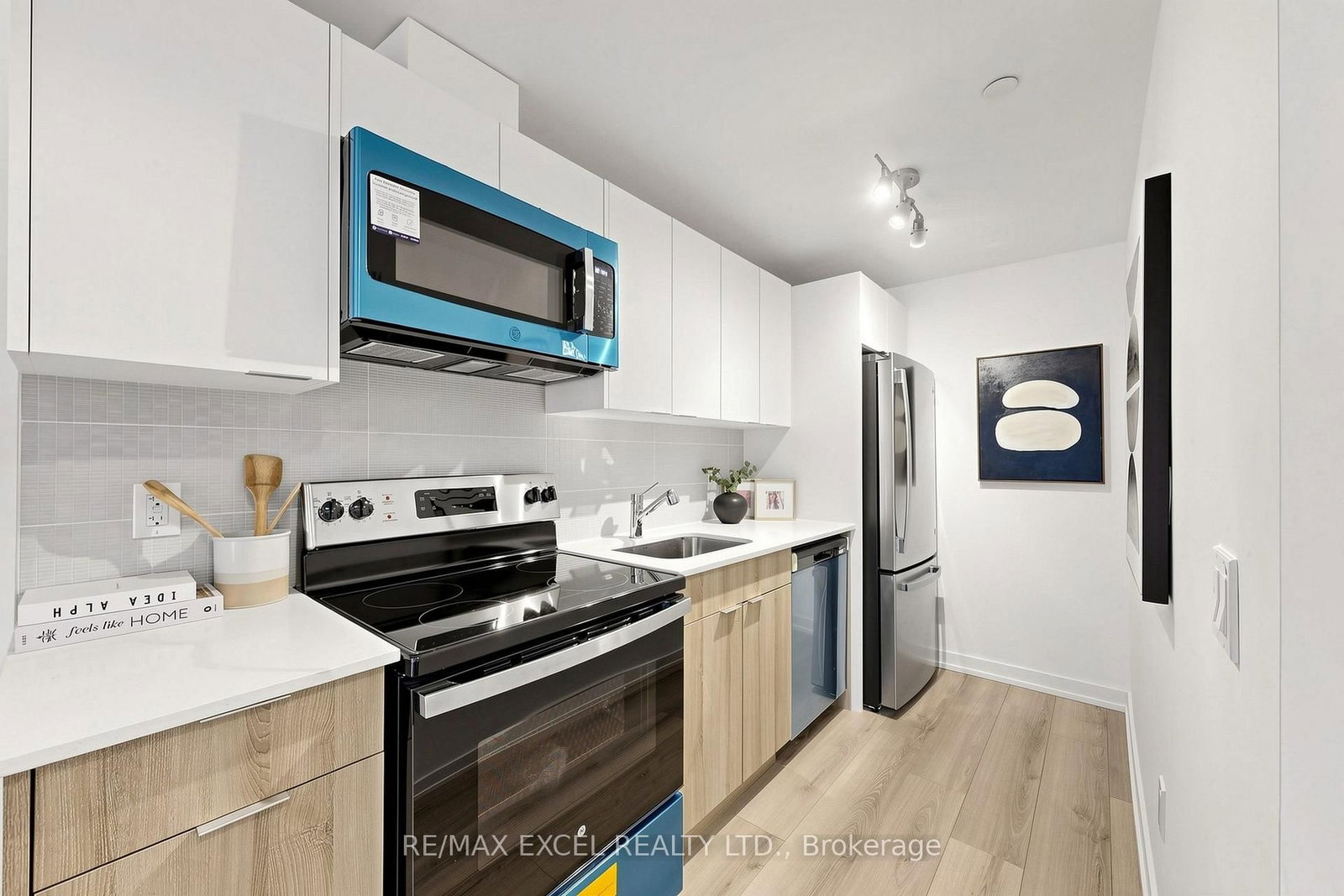 30 Calamint Lane • #46 • Toronto, ON photo 17