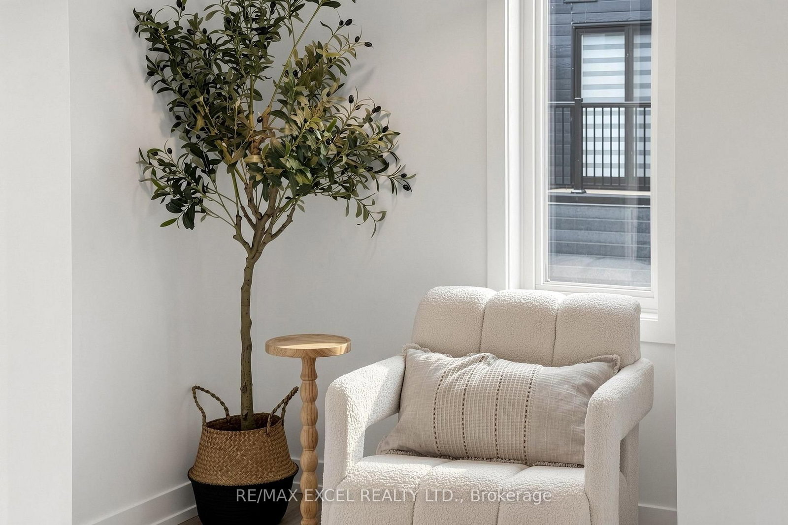 30 Calamint Lane • #46 • Toronto, ON photo 36