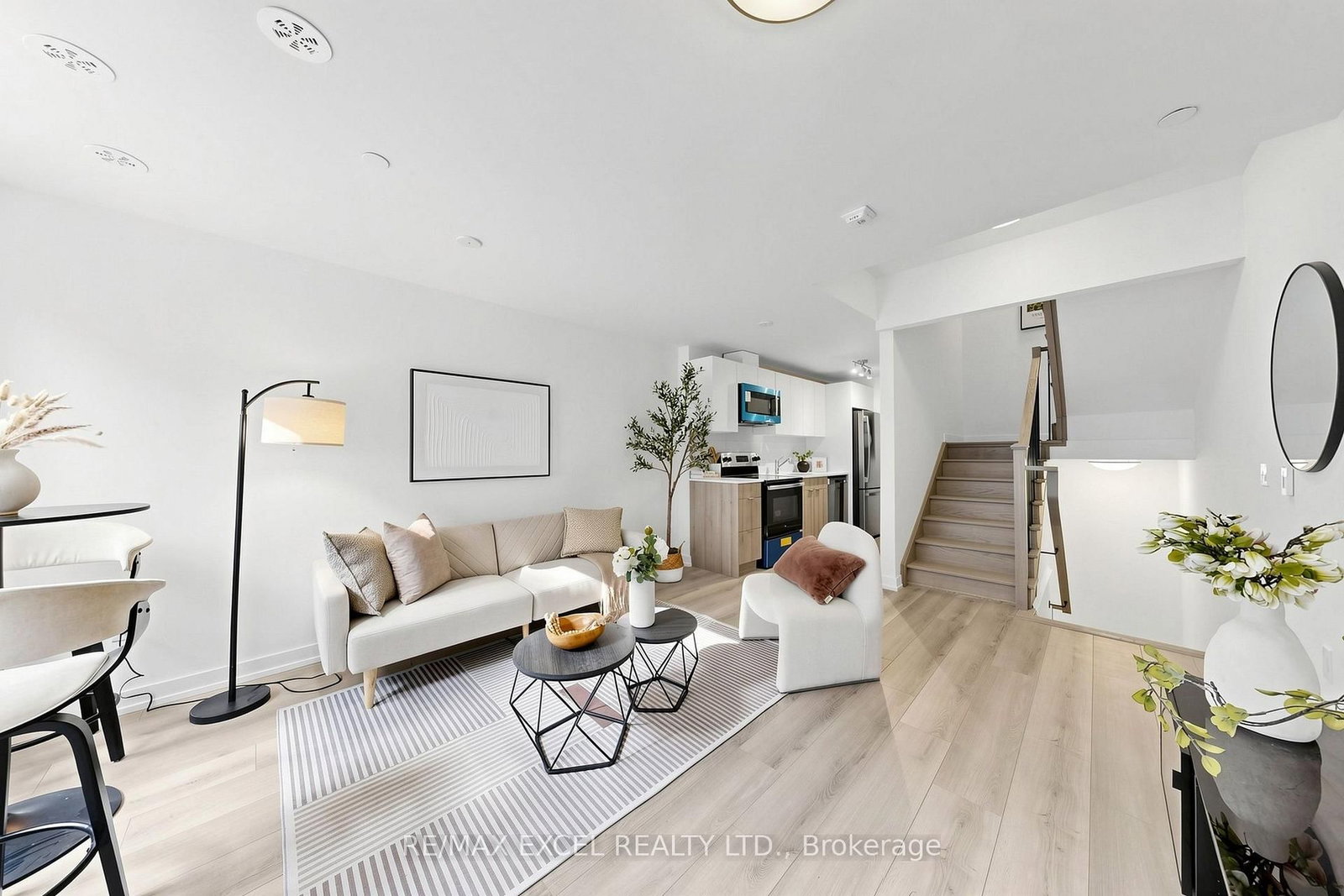 30 Calamint Lane • #46 • Toronto, ON photo 8