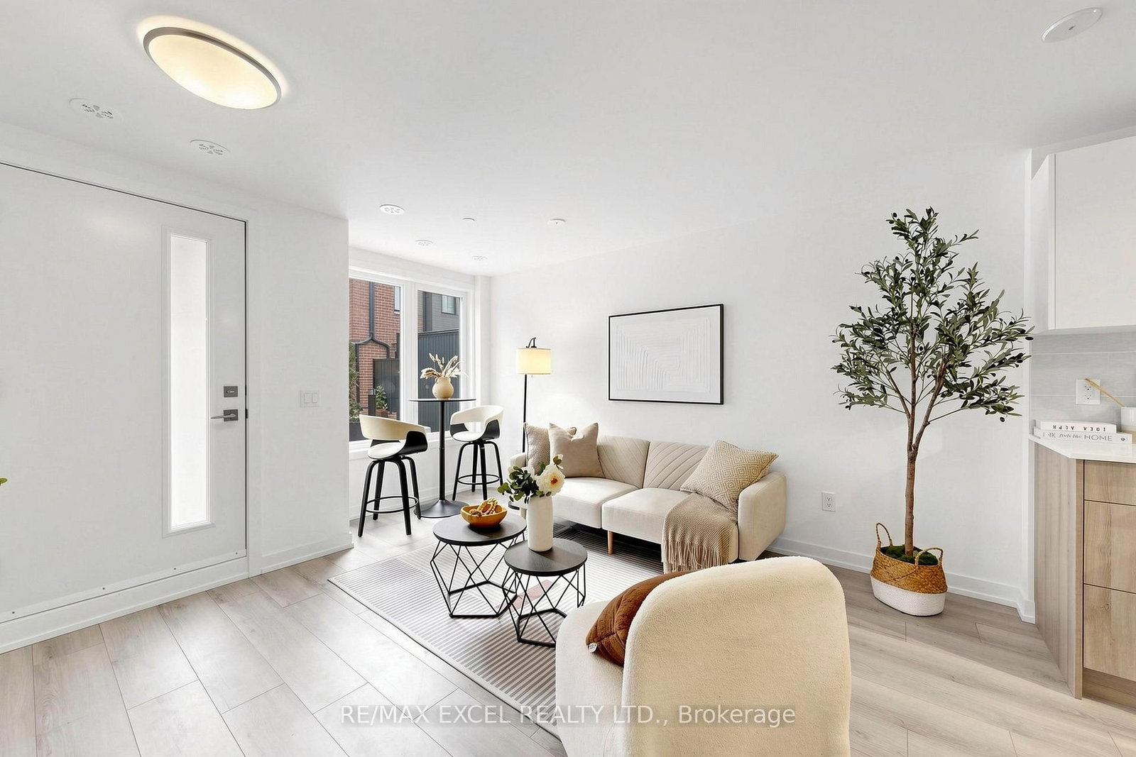 30 Calamint Lane • #46 • Toronto, ON photo 9