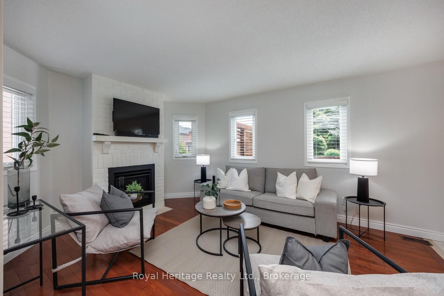 16 Donald Wilson Street • Whitby, ON photo 18