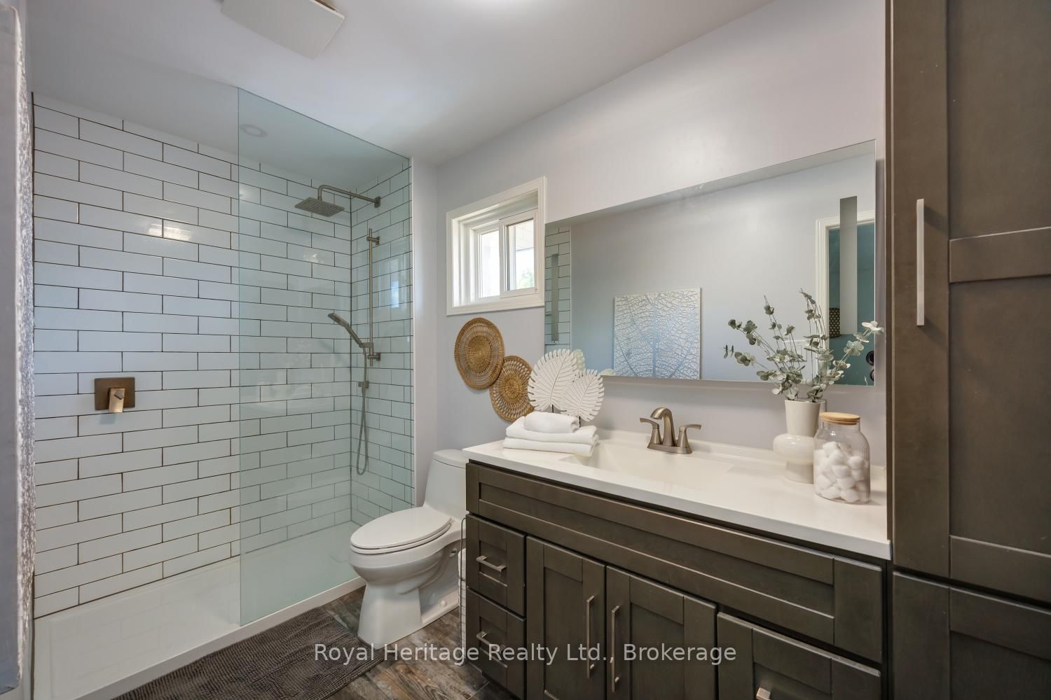 16 Donald Wilson Street • Whitby, ON photo 31