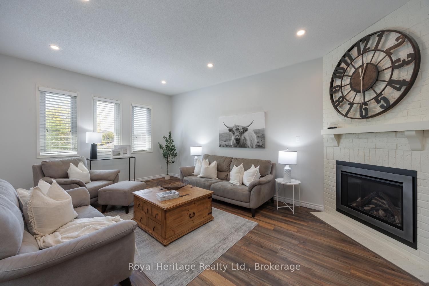 16 Donald Wilson Street • Whitby, ON photo 34