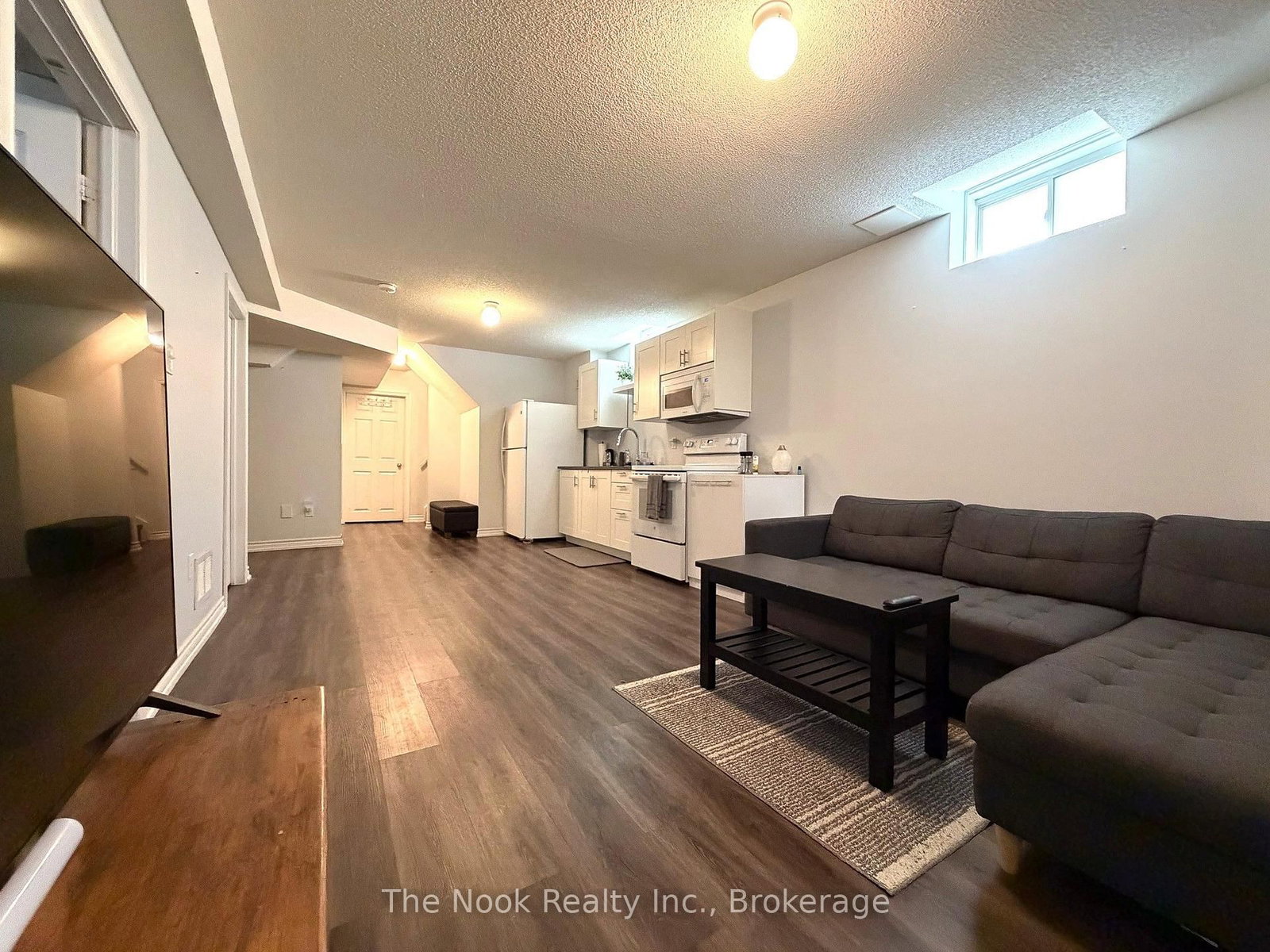 10 Broome Avenue • Clarington, ON photo 44