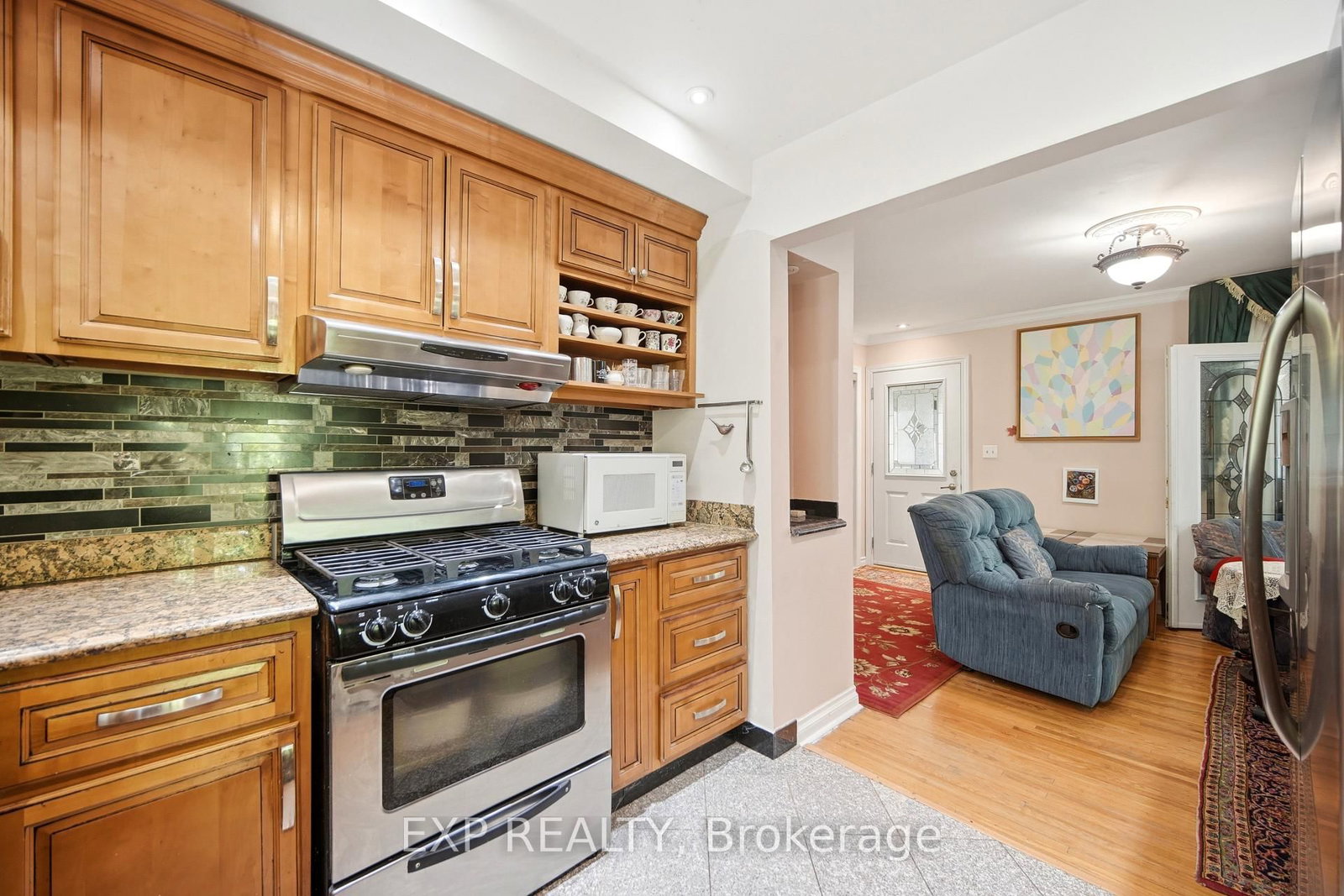 43 Ridgemoor Avenue • Toronto, ON photo 15