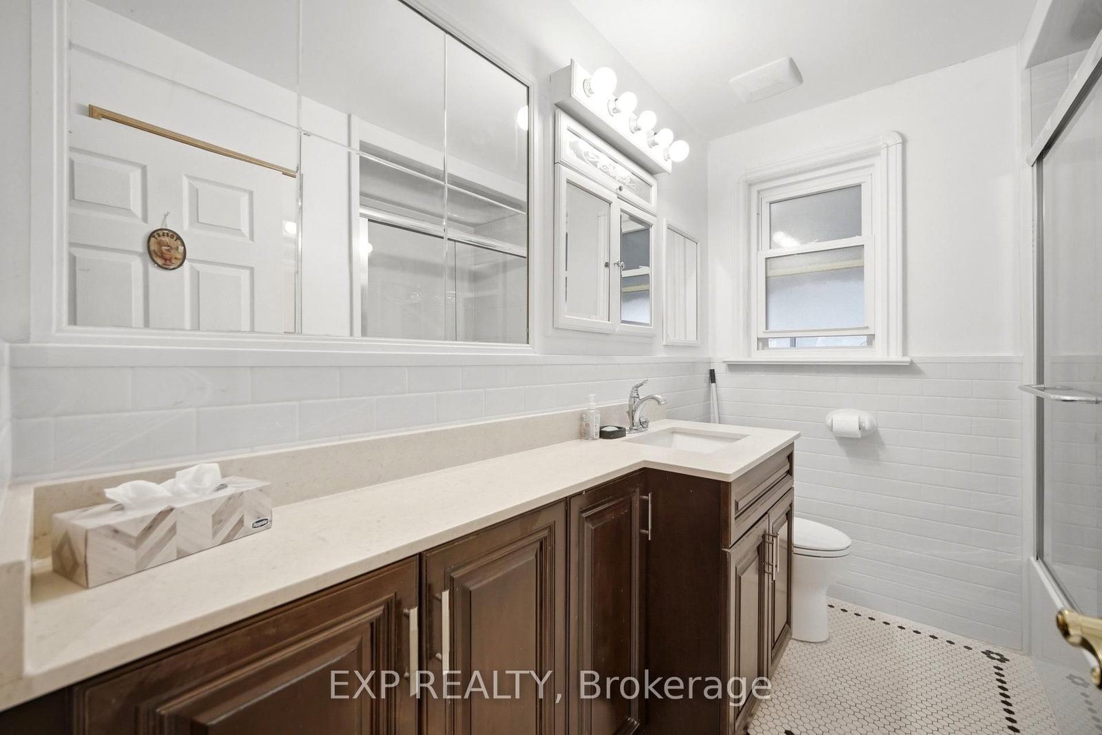 43 Ridgemoor Avenue • Toronto, ON photo 24