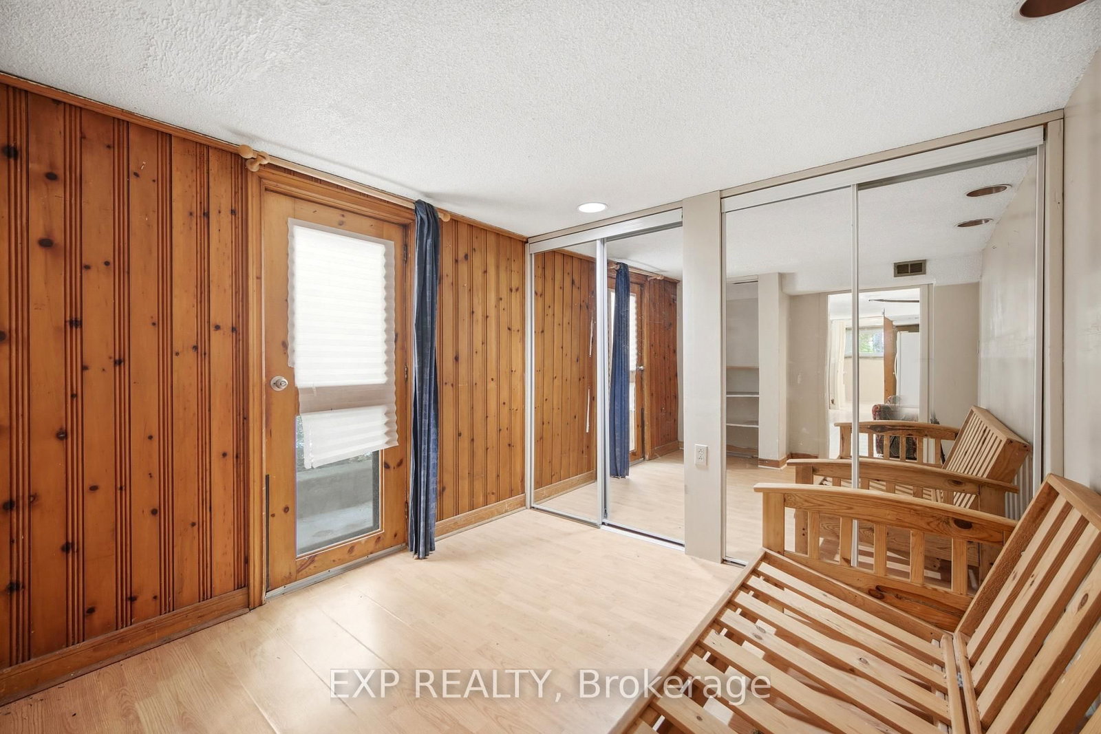 43 Ridgemoor Avenue • Toronto, ON photo 30