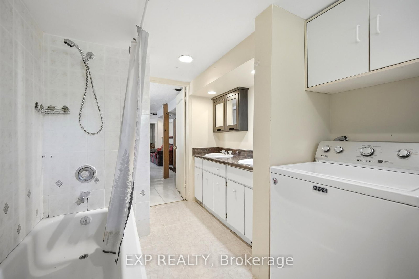 43 Ridgemoor Avenue • Toronto, ON photo 39
