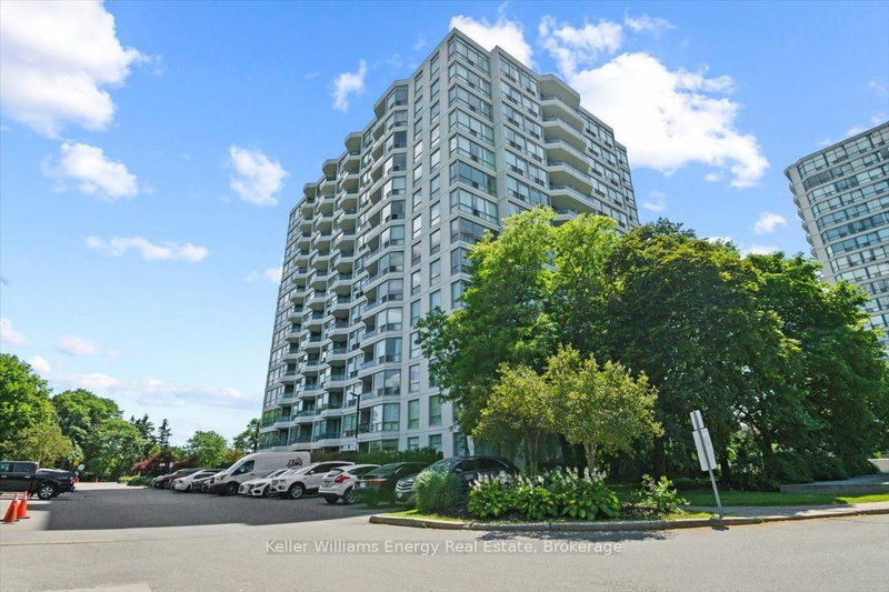 312 - 4727 Sheppard Avenue E
