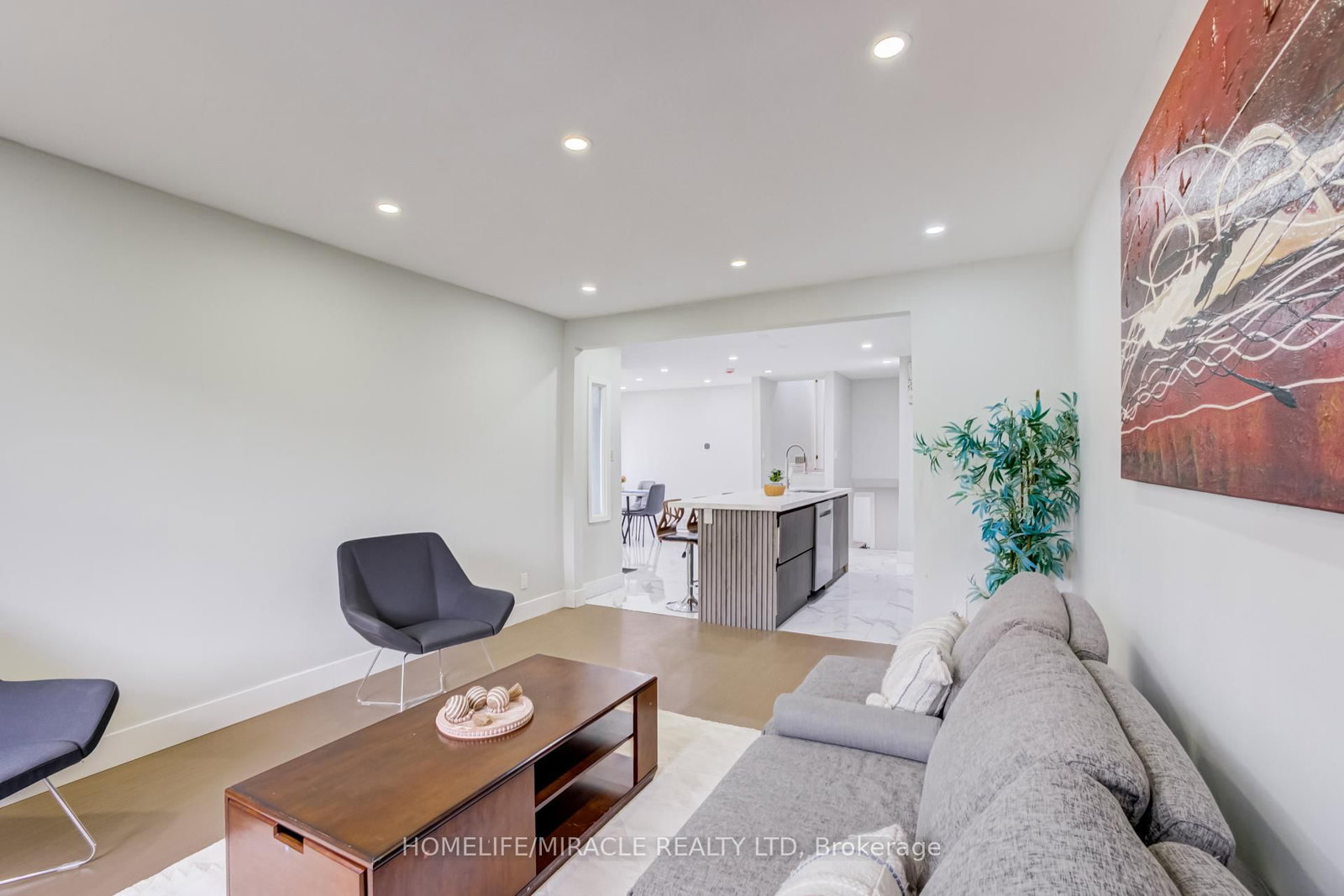 122 Ormond Drive • Oshawa, ON photo 16