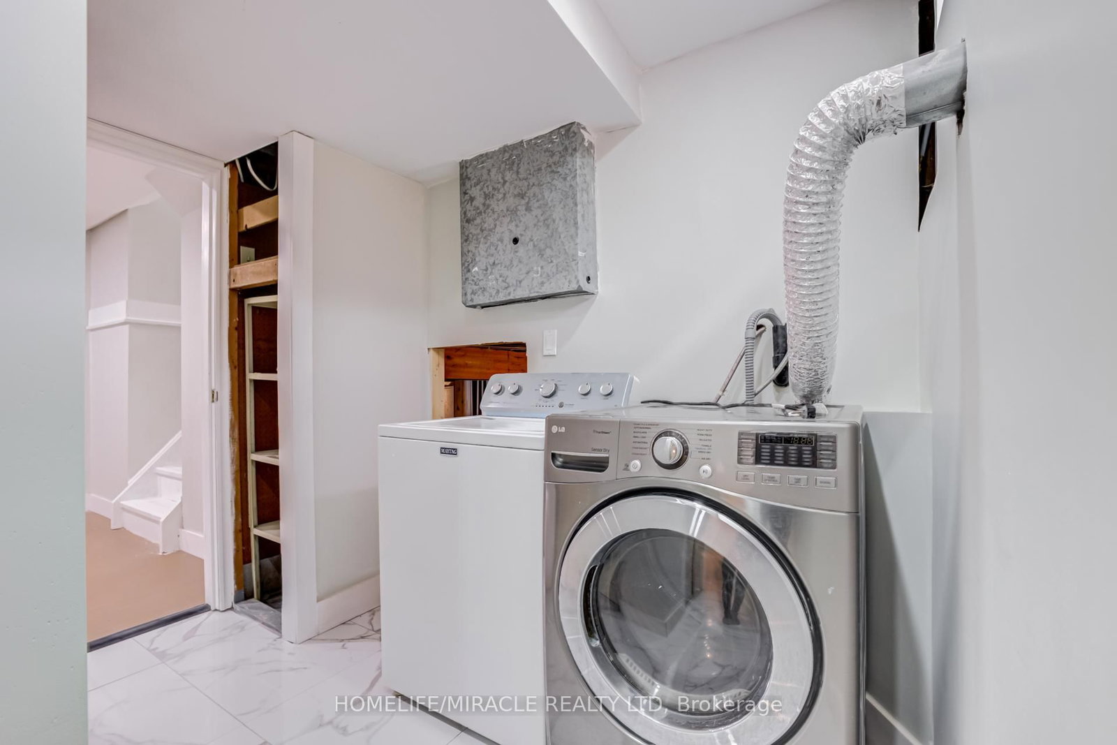 122 Ormond Drive • Oshawa, ON photo 37
