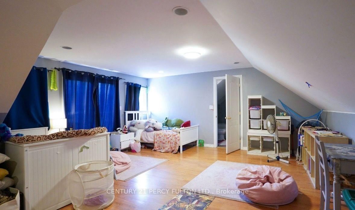 1889 Taunton Road • Clarington, ON photo 5