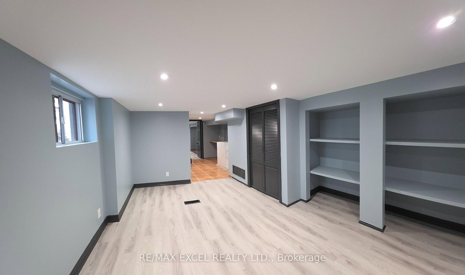 171 Langford Avenue • Toronto, ON photo 31