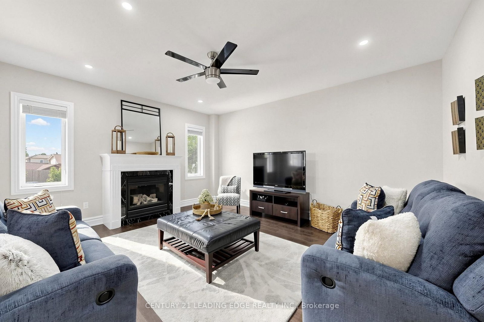 48 Tanis Crescent • Toronto, ON photo 11