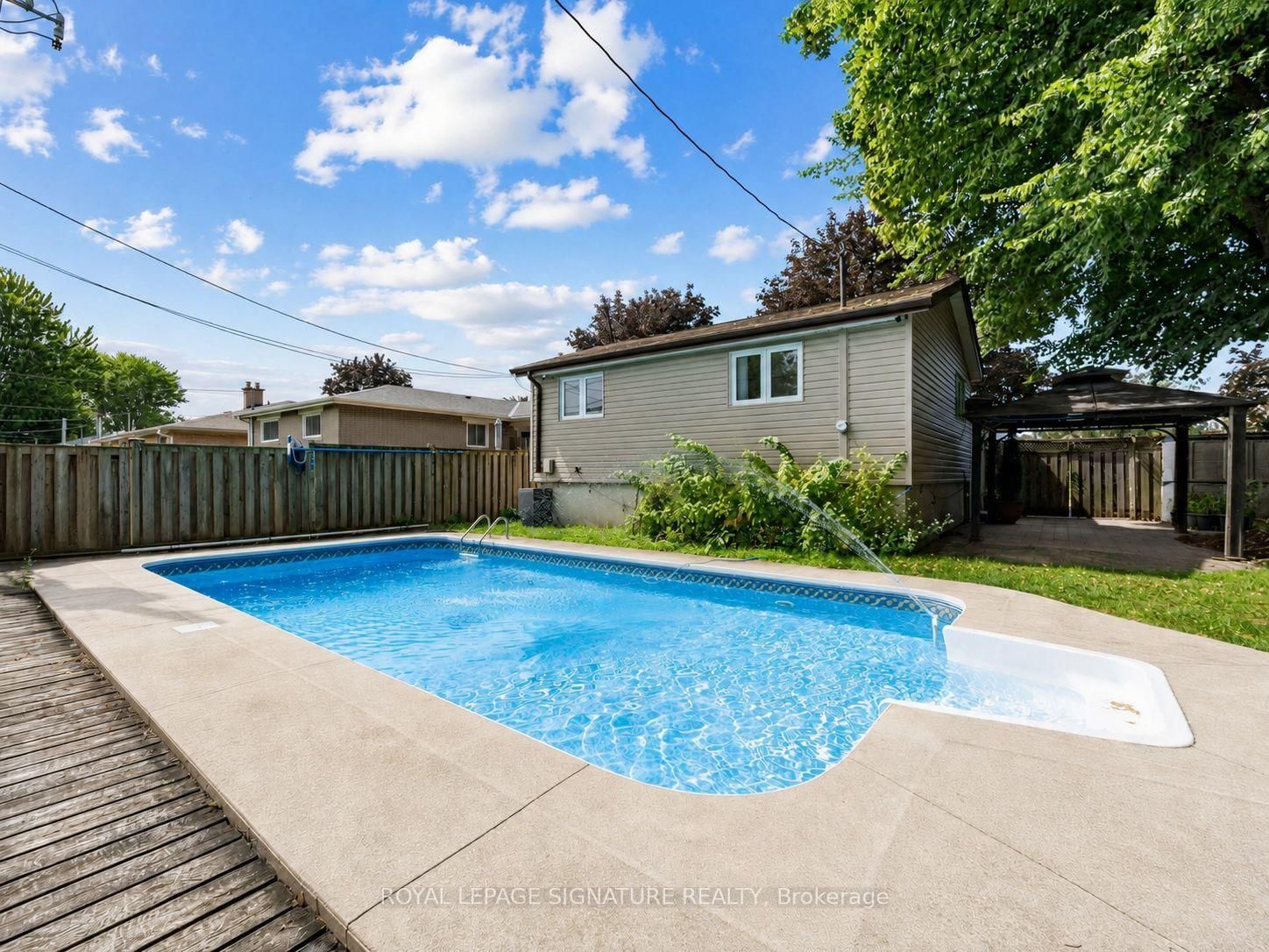 821 Krosno Boulevard • Pickering, ON photo 24