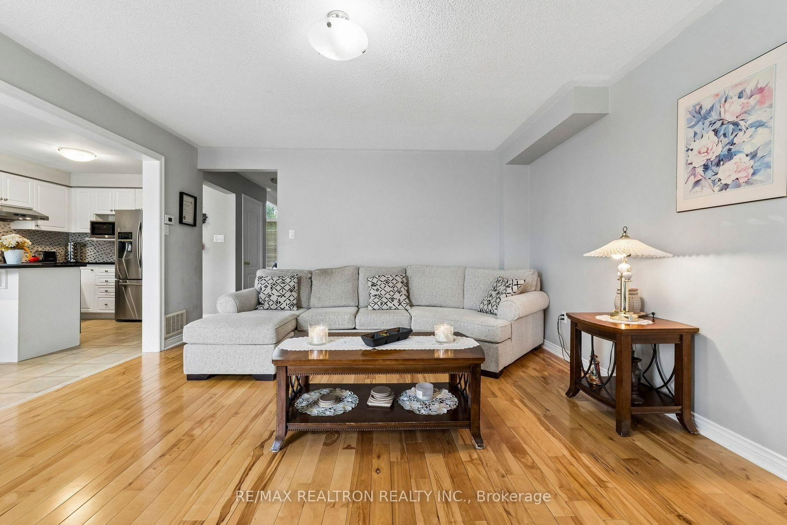 58 Lurosa Cres, Whitby, view 20
