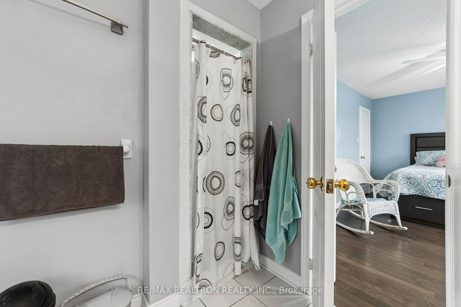 58 Lurosa Cres, Whitby, view 31