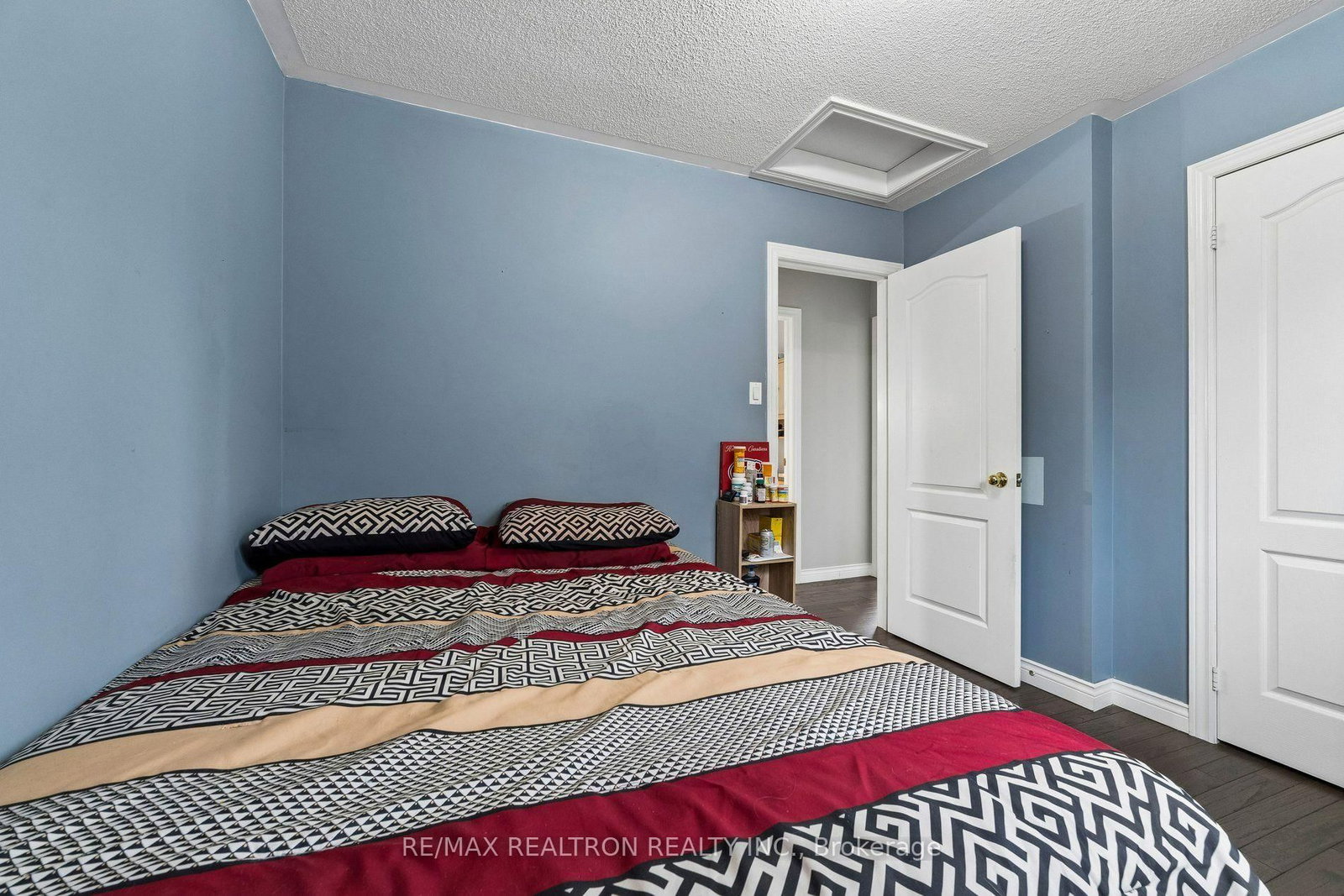 58 Lurosa Cres, Whitby, view 34