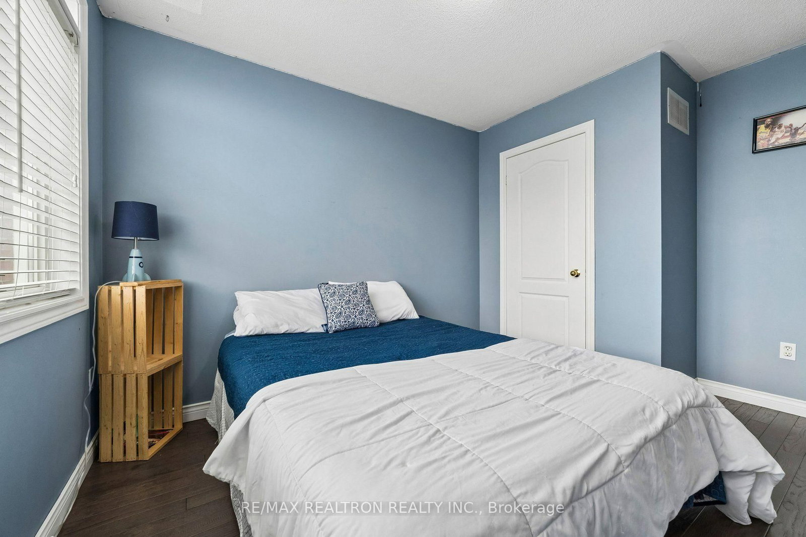 58 Lurosa Cres, Whitby, view 38